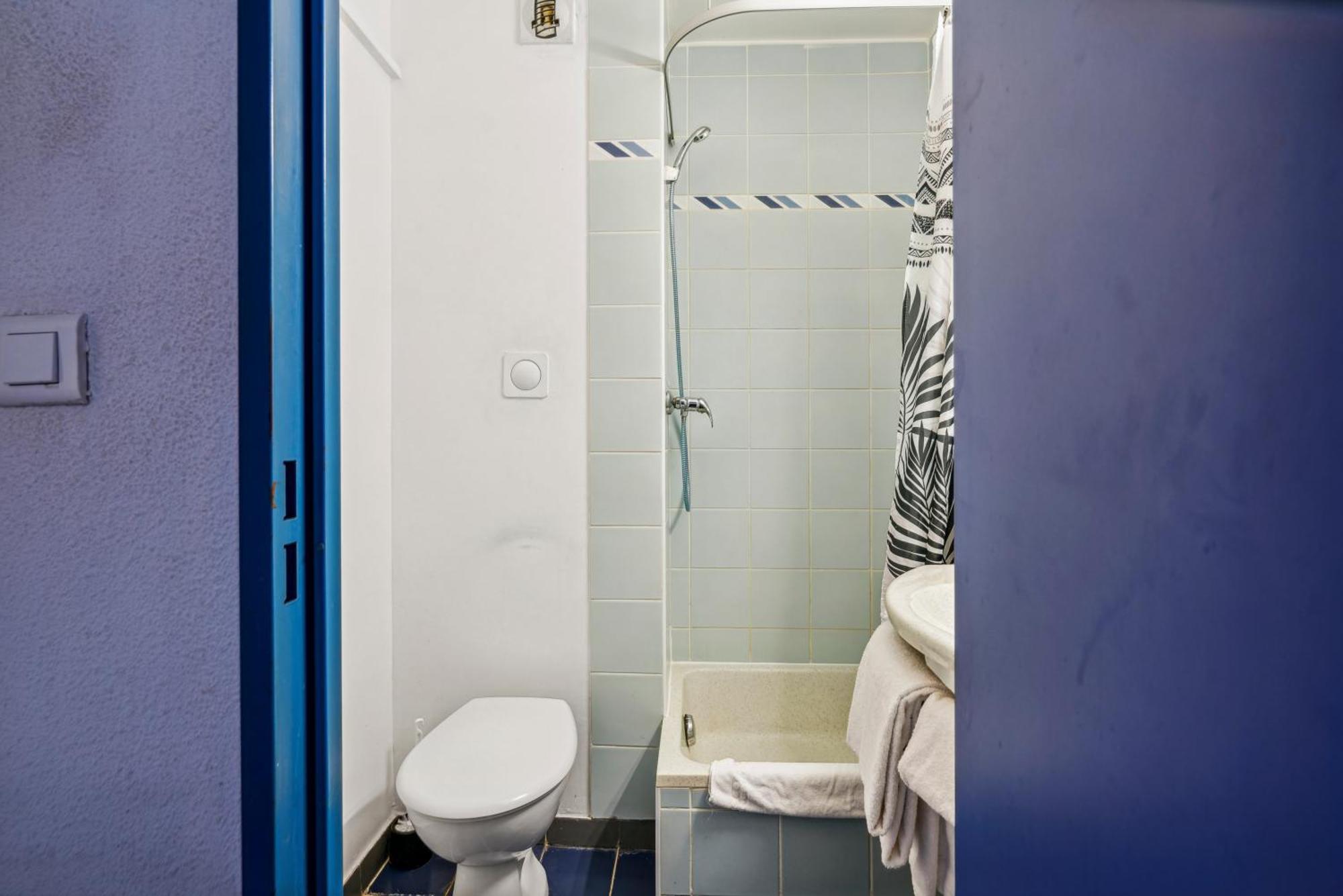 Hotel Akena Chateaurenard - Parc Des Expositions Avignon Экстерьер фото